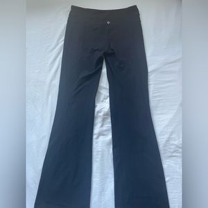 Lululemon yoga pants